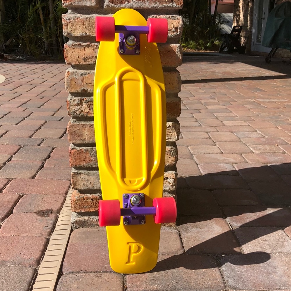 SOLD New Penny board- 27”
